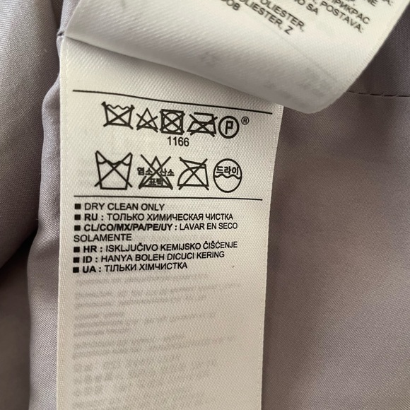 Banana Republic Heritage Collection Skirt - Silver Sequin - Size 12 - Picture 5 of 5